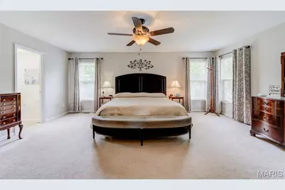 380 Huntleigh Manor Drive, Saint Charles, MO 63303 - Photo 22