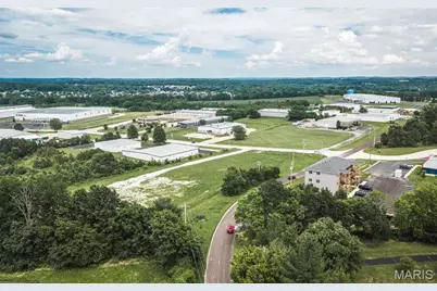 5 Progress Parkway, Union, MO 63084 - Photo 8
