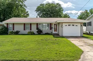 400 Crestview Dr, Union, MO 63084 - Photo 2