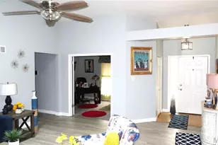 615 Foxtail Dr, Florissant, MO 63034 - Photo 6