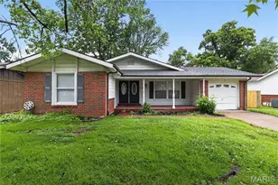 2827 Westminster Dr, Florissant, MO 63033 - Photo 2