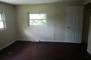 10234 Count Dr, Saint Louis, MO 63136 - Photo 8