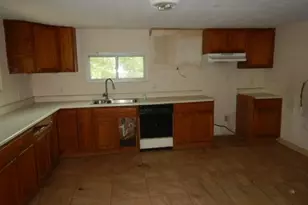 10234 Count Dr, Saint Louis, MO 63136 - Photo 4
