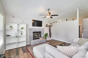 66 Jacqueline Cir, O'Fallon, MO 63368 - Photo 2