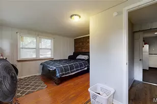 8007 Titus Rd, Saint Louis, MO 63114 - Photo 18