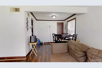 8007 Titus Road, Saint Louis, MO 63114 - Photo 10