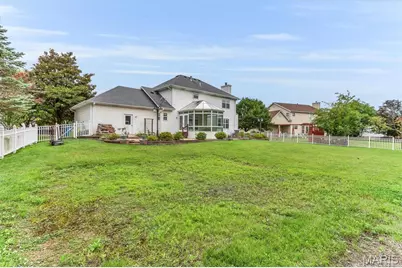 214 Kingdom Drive, Saint Charles, MO 63301 - Photo 6