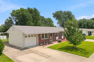3242 Ipswich Ln, Saint Charles, MO 63301 - Photo 4