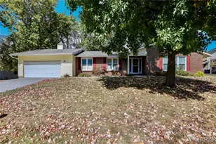 104 Lake Point Dr, Saint Peters, MO 63376 - Photo 1