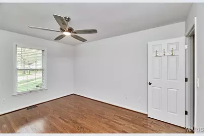 668 Stablestone Drive, Chesterfield, MO 63017 - Photo 52