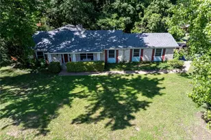 258 Ridge Trail Dr, Chesterfield, MO 63017 - Photo 1