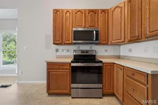 409 Paisley Ct, Saint Charles, MO 63301 - Photo 18