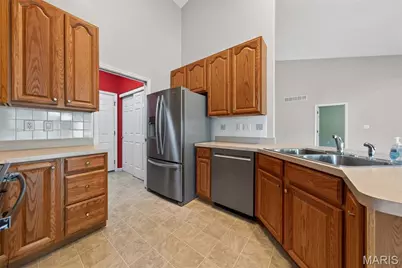409 Paisley Court, Saint Charles, MO 63301 - Photo 4