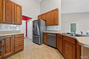 409 Paisley Ct, Saint Charles, MO 63301 - Photo 4