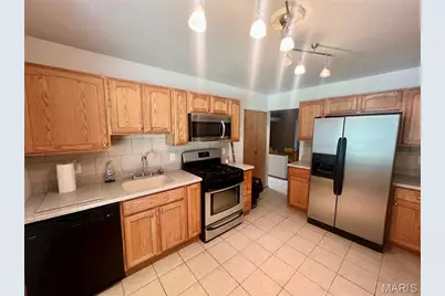 2637 Garham Drive, Saint Louis, MO 63136 - Photo 2