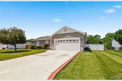5 Knoll Creek Court, O'Fallon, MO 63368 - Photo 4