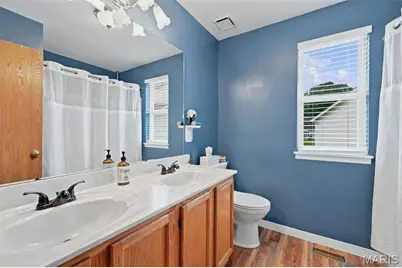 16337 Hampden Place, Florissant, MO 63034 - Photo 20