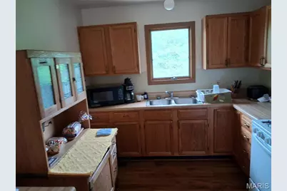 406 Chadrick Drive, Desloge, MO 63010 - Photo 4