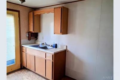406 Chadrick Drive, Desloge, MO 63010 - Photo 10
