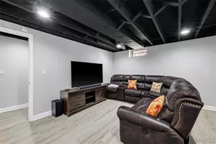 1802 Switzer Ave, Saint Louis, MO 63147 - Photo 30