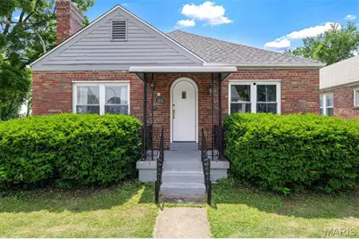1802 Switzer Avenue, Saint Louis, MO 63147 - Photo 1