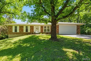 32 Country Ln, Festus, MO 63028 - Photo 1