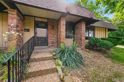 2633 Plantation Point #A, Saint Charles, MO 63303 - Photo 2