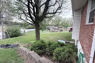 4458 Rhine Dr, Florissant, MO 63033 - Photo 24