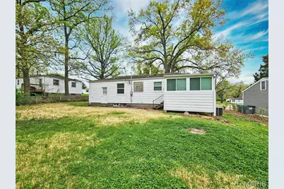 637 Karess Drive, Saint Louis, MO 63137 - Photo 22
