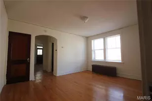 5424 Rhodes Ave, Saint Louis, MO 63109 - Photo 2