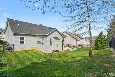 1074 Bloomfield Drive, Eureka, MO 63025 - Photo 46