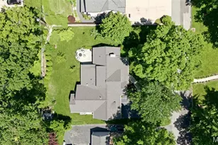 1345 Green Tree Ln, Glendale, MO 63122 - Photo 60