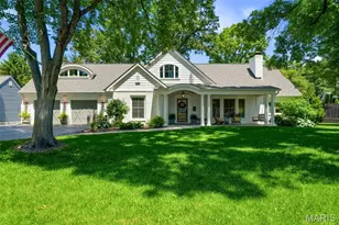 1345 Green Tree Ln, Glendale, MO 63122 - Photo 1