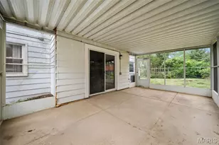 615 Creststone Dr, Florissant, MO 63033 - Photo 32