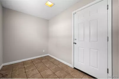 615 Creststone Drive, Florissant, MO 63033 - Photo 14