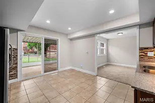 615 Creststone Dr, Florissant, MO 63033 - Photo 12