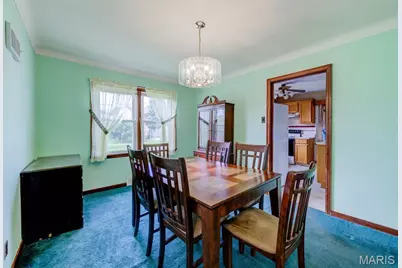 7 Santa Cruz Drive, Florissant, MO 63031 - Photo 10