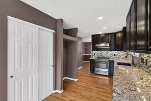 7536 Shaftesbury Ave, University City, MO 63130 - Photo 22