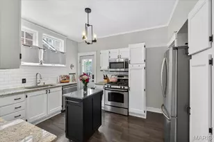 819 Brownell Ave, Glendale, MO 63122 - Photo 8