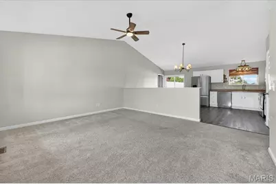 124 Brookshire Creek Drive, Wentzville, MO 63385 - Photo 6