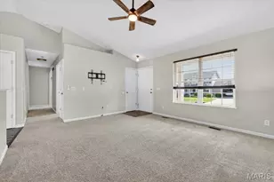 124 Brookshire Creek Dr, Wentzville, MO 63385 - Photo 10