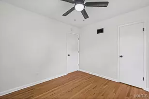 10325 Lookaway Dr, Saint Louis, MO 63137 - Photo 18