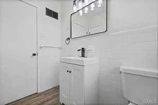 10325 Lookaway Dr, Saint Louis, MO 63137 - Photo 16