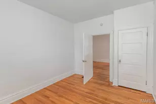 3957 Humphrey St, Saint Louis, MO 63116 - Photo 6