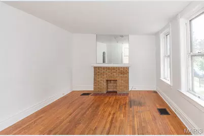 3957 Humphrey Street, Saint Louis, MO 63116 - Photo 4