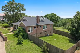 807 W Miller St, De Soto, MO 63020 - Photo 2
