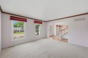 446 Woodstream Dr, Saint Charles, MO 63304 - Photo 8