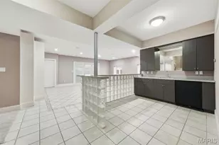 223 Lancaster Dr, Clayton, MO 63105 - Photo 26