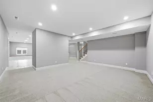 223 Lancaster Dr, Clayton, MO 63105 - Photo 28