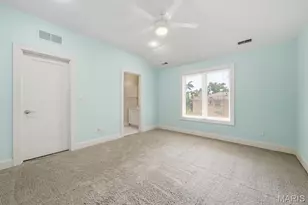 223 Lancaster Dr, Clayton, MO 63105 - Photo 20
